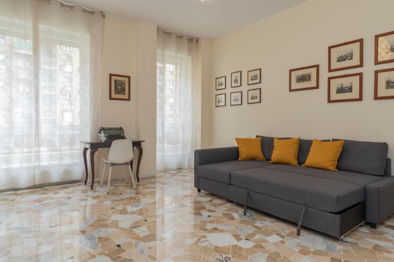 Joivy Modern 2Bed Flat With Balcony, 250M From M5 Foppa And M2 Sant'Agostino Apartment Milano Ngoại thất bức ảnh