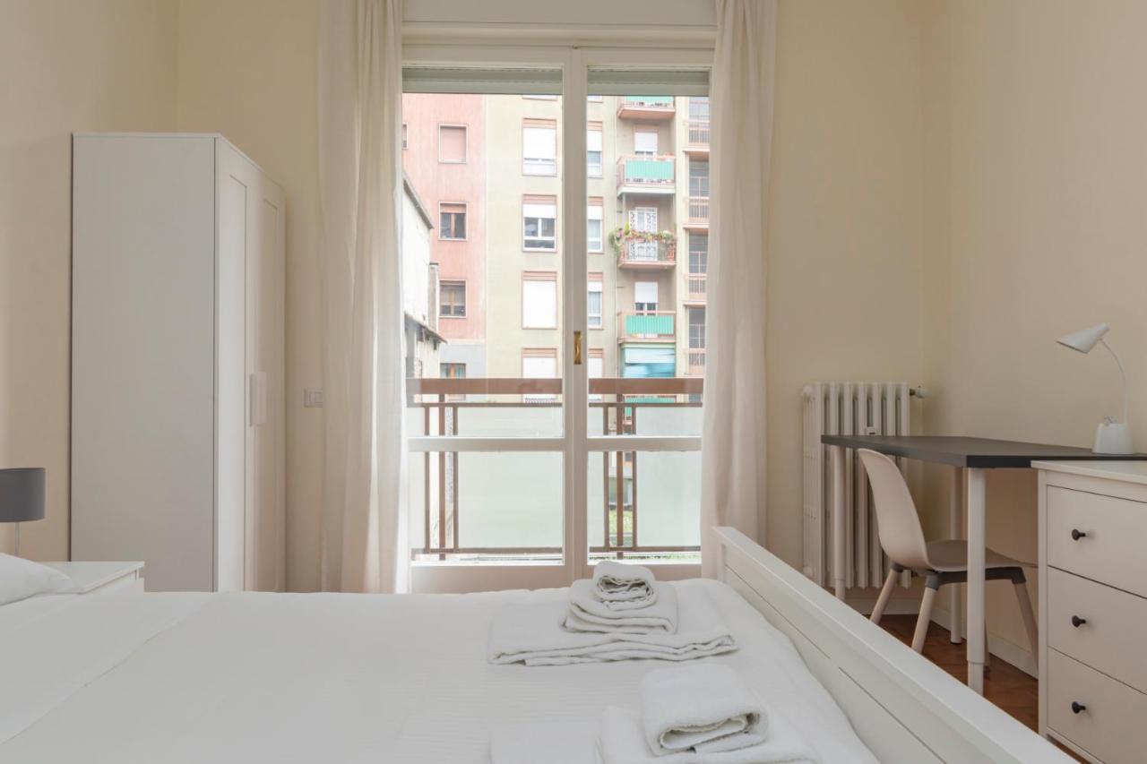 Joivy Modern 2Bed Flat With Balcony, 250M From M5 Foppa And M2 Sant'Agostino Apartment Milano Ngoại thất bức ảnh