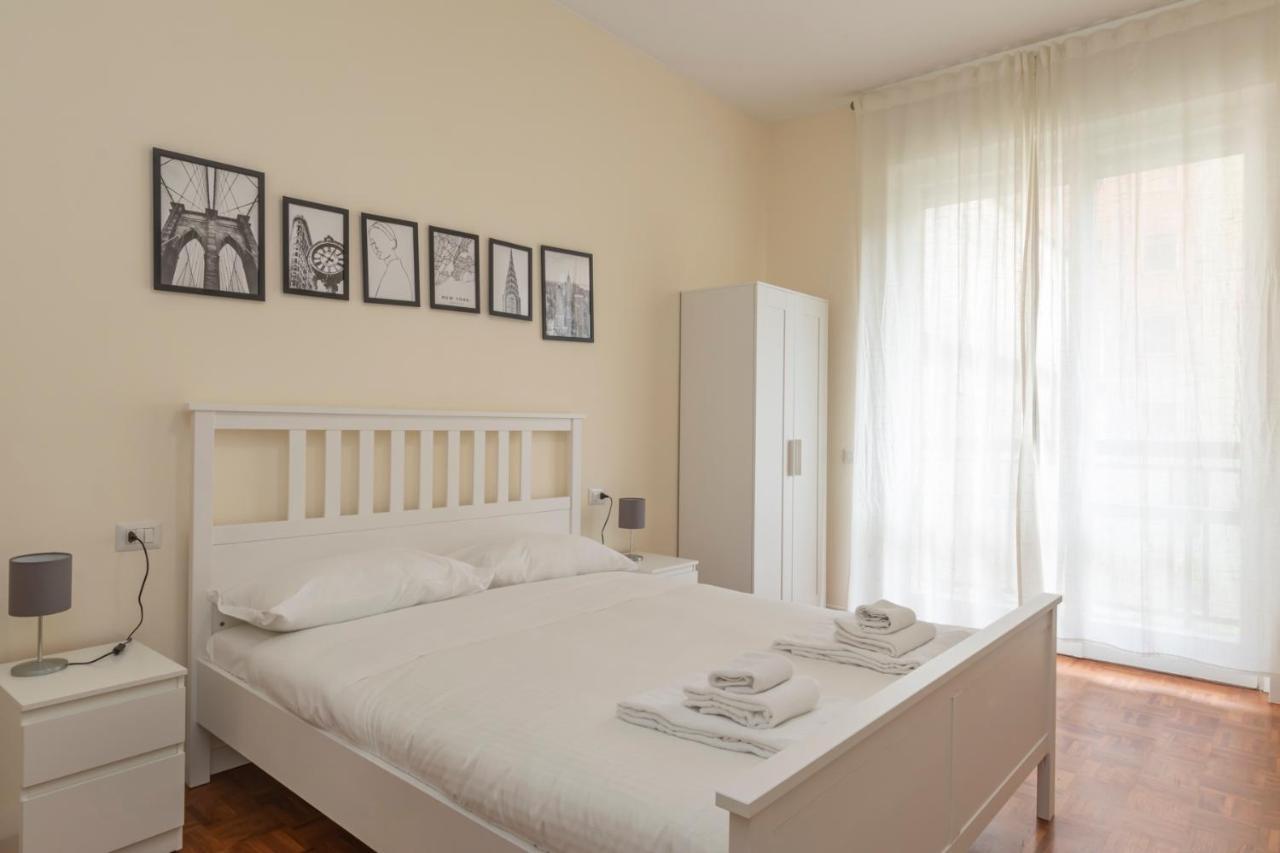 Joivy Modern 2Bed Flat With Balcony, 250M From M5 Foppa And M2 Sant'Agostino Apartment Milano Ngoại thất bức ảnh